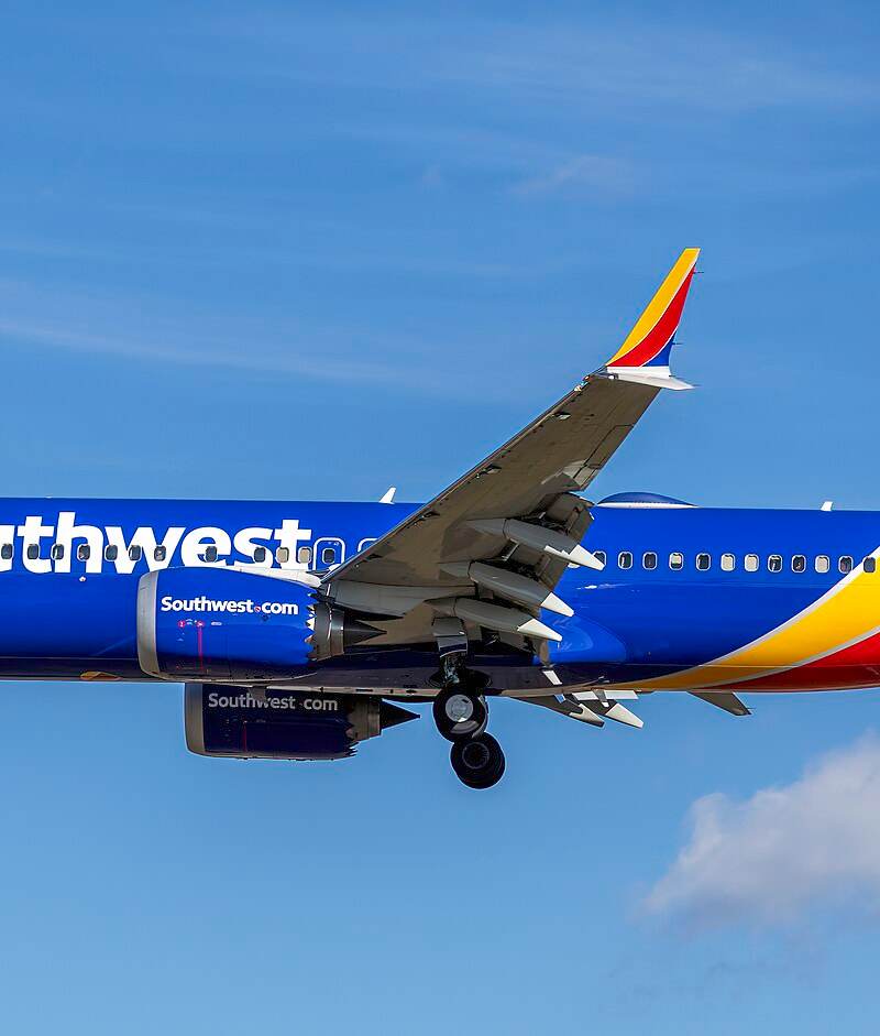 N8828L - Boeing