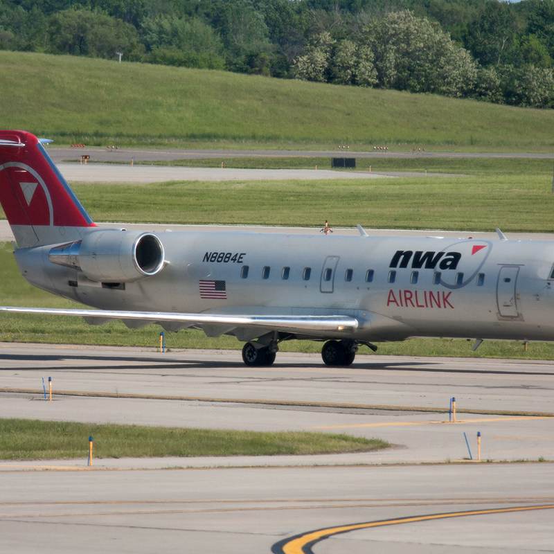 N8884E - Aircraft