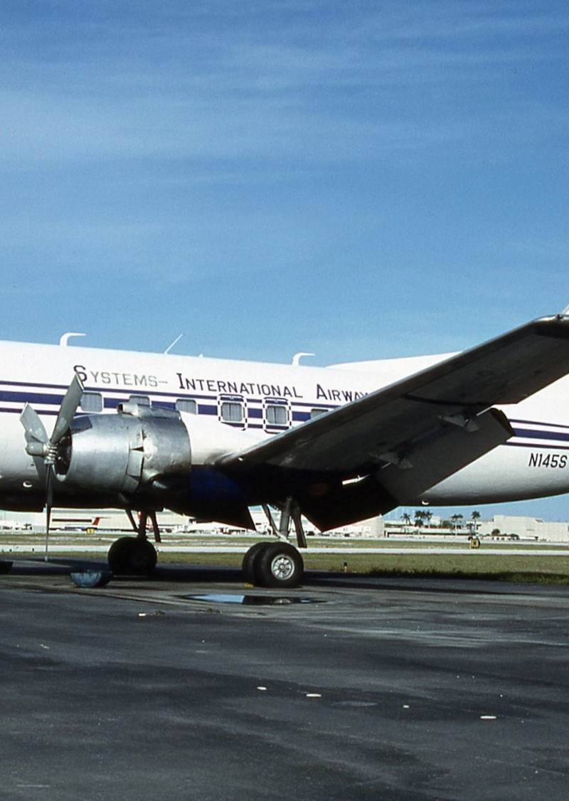 N145S - Twin-engine aircraft