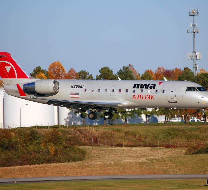 N8896A - Bombardier