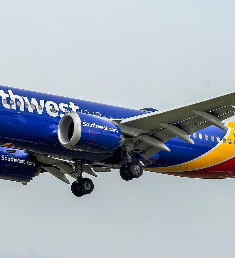N8909L - Boeing