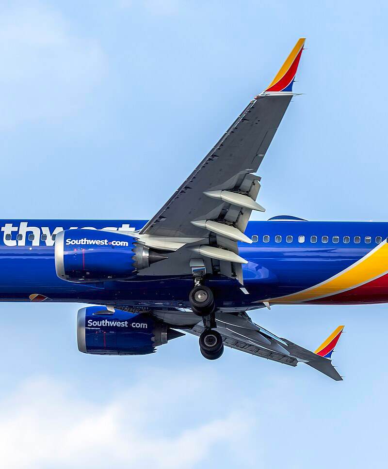 N8916Q - Boeing