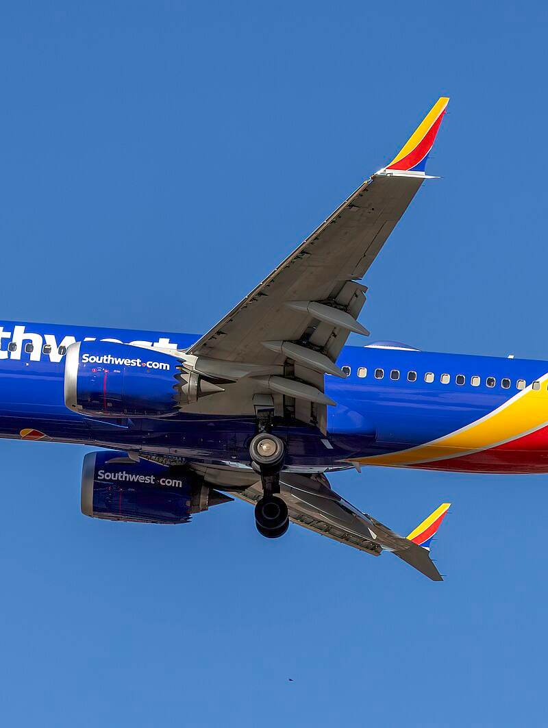 N8932Q - Boeing