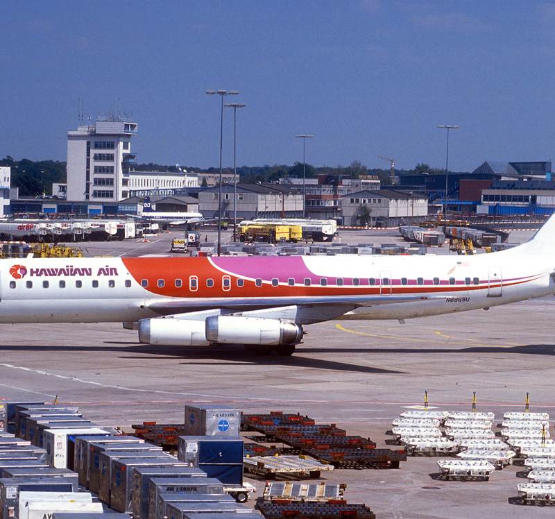 N8969U - Aircraft