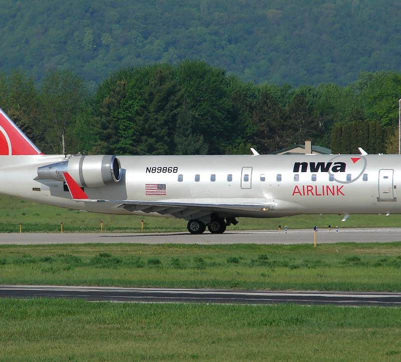N8986B - Bombardier