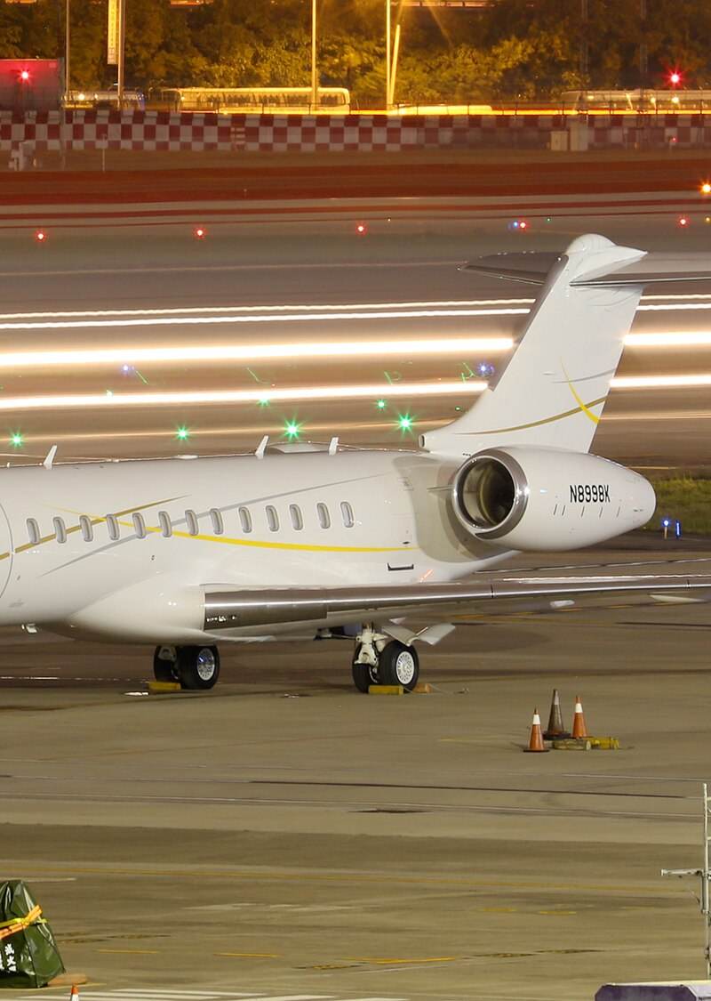 N8998K - Business jet
