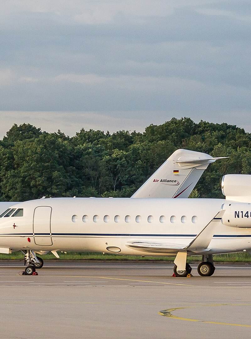 N146EX - Business jet