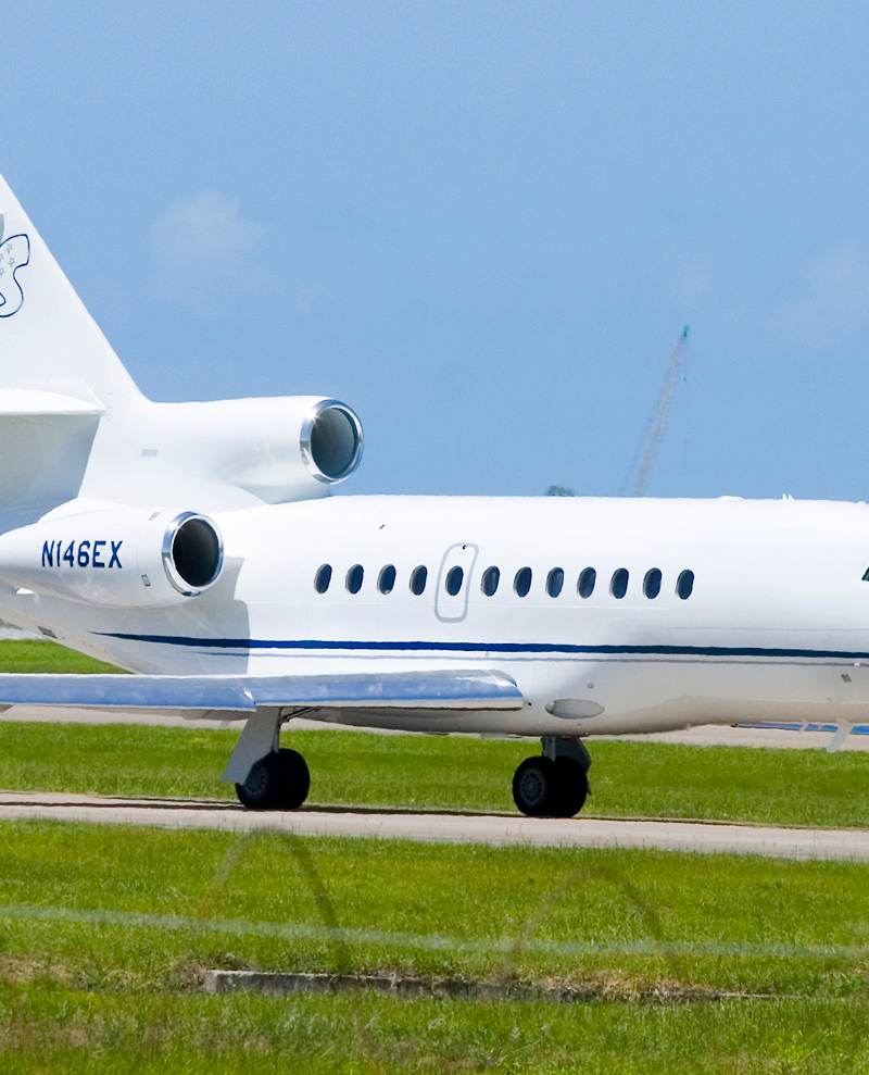 N146EX - Business jet