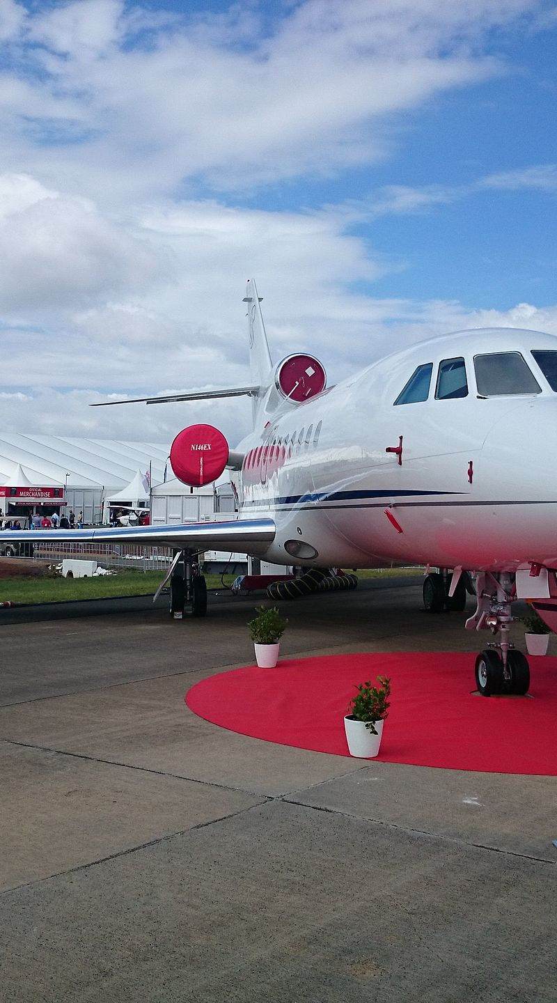 N146EX - Business jet