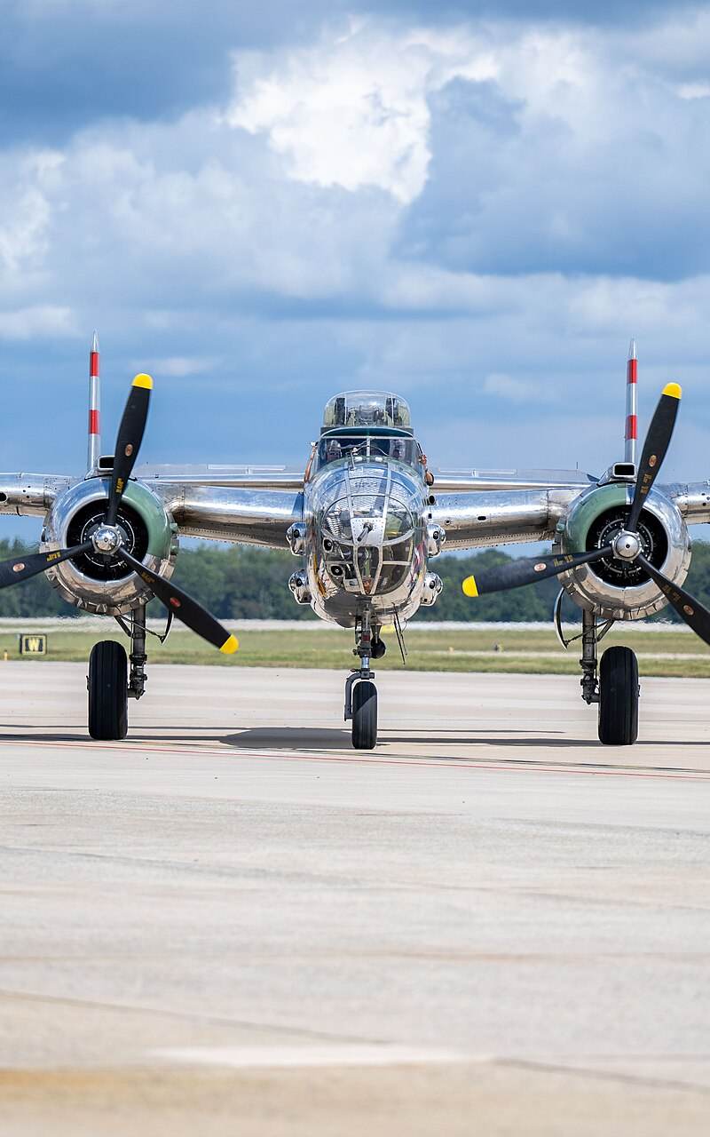  - Twin-engine aircraft