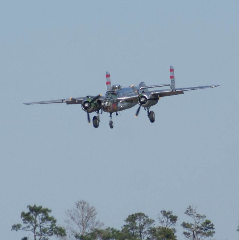  - Twin-engine aircraft
