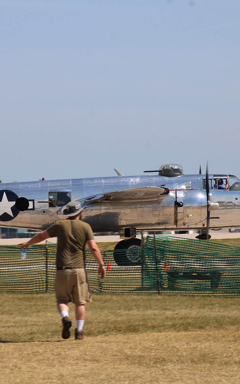 N9079Z - Warbird
