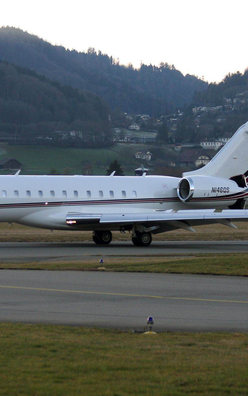 N146QS - Business jet