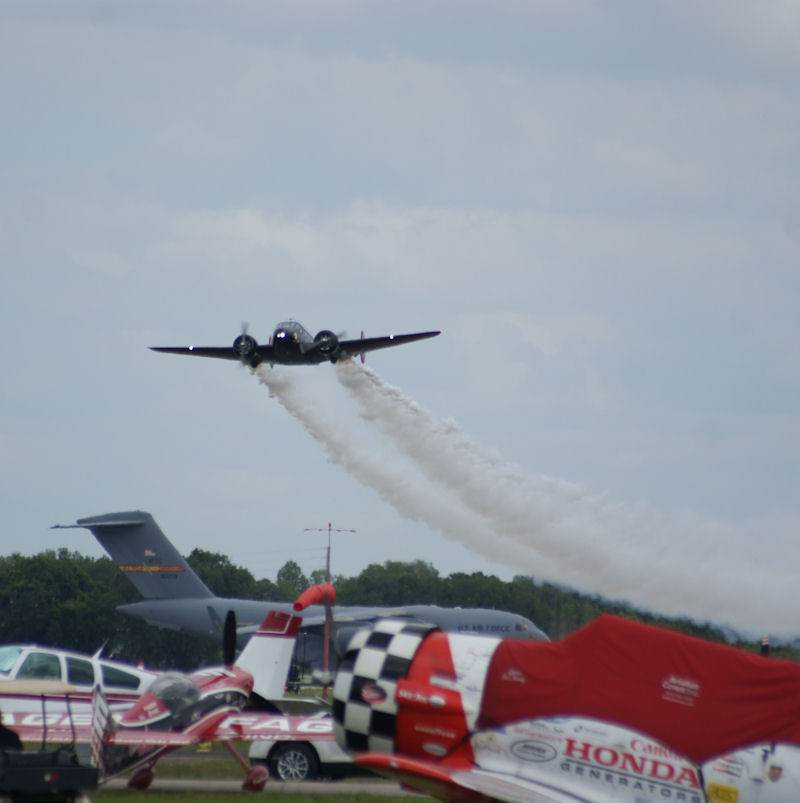 N9109R - Twin-engine aircraft