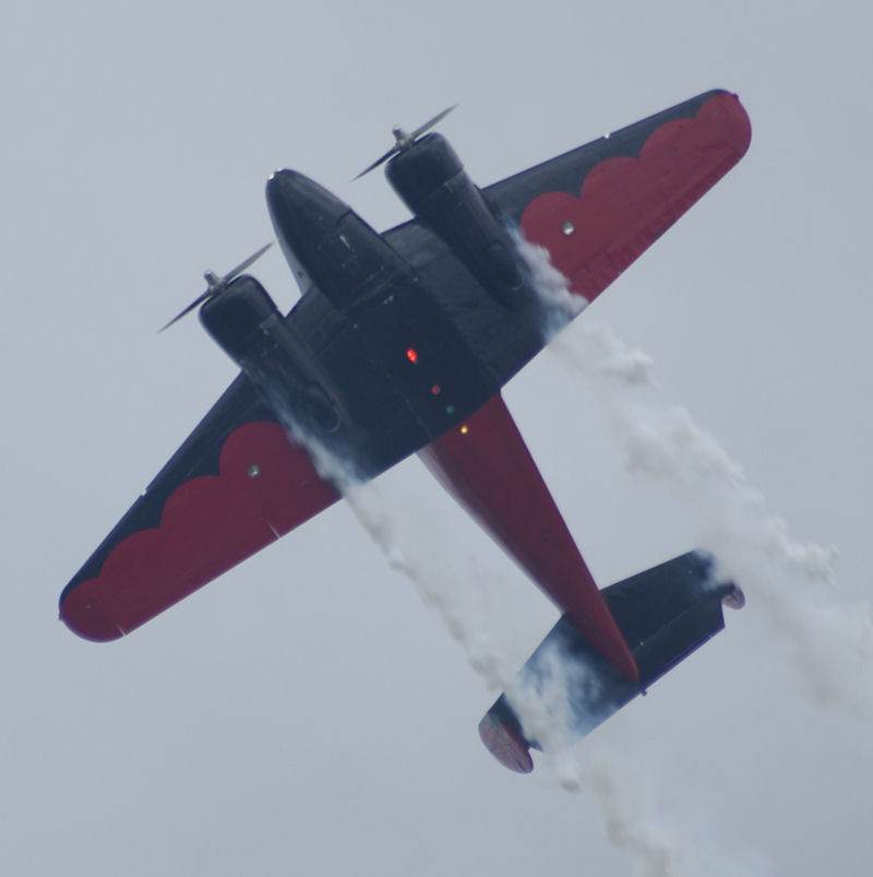 N9109R - Twin-engine aircraft