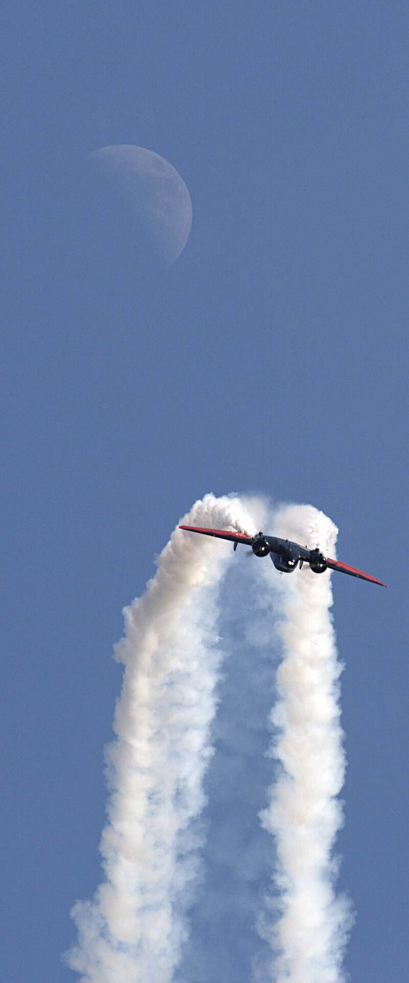 N9109R - Twin-engine aircraft
