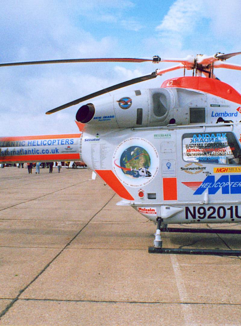 N9201U - Helicopter