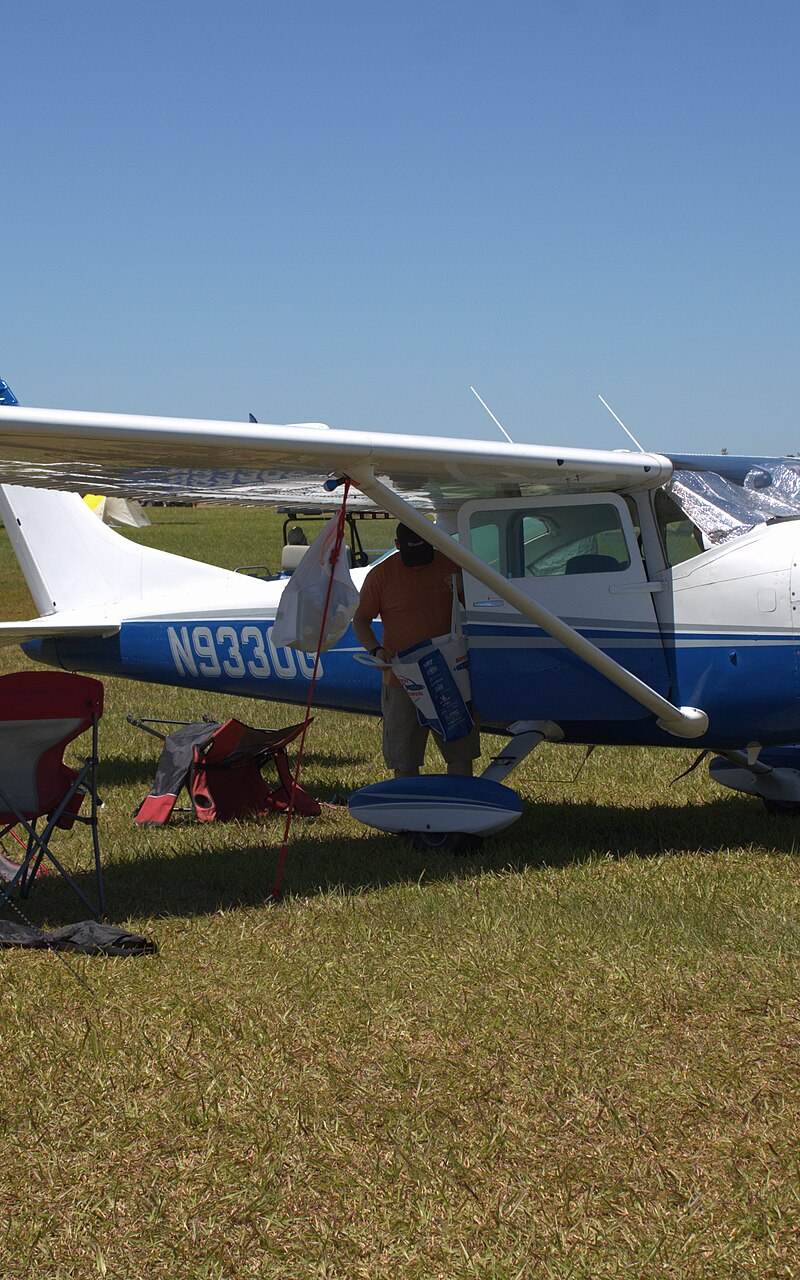 N9330G - Single-engine aircraft