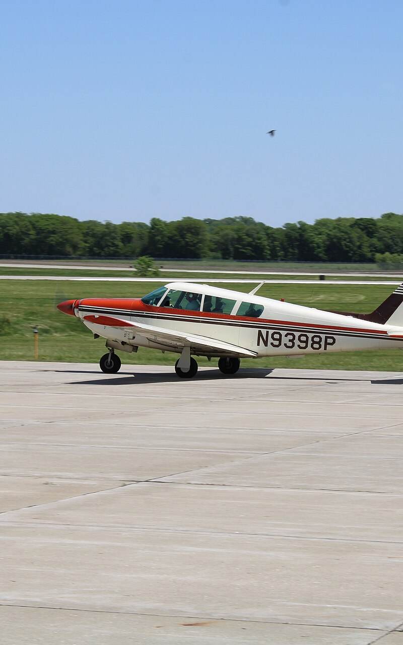N9398P - Single-engine aircraft