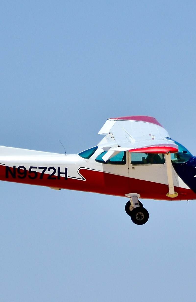 N9572H - Single-engine aircraft