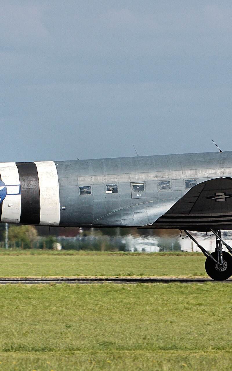 N147DC - Douglas