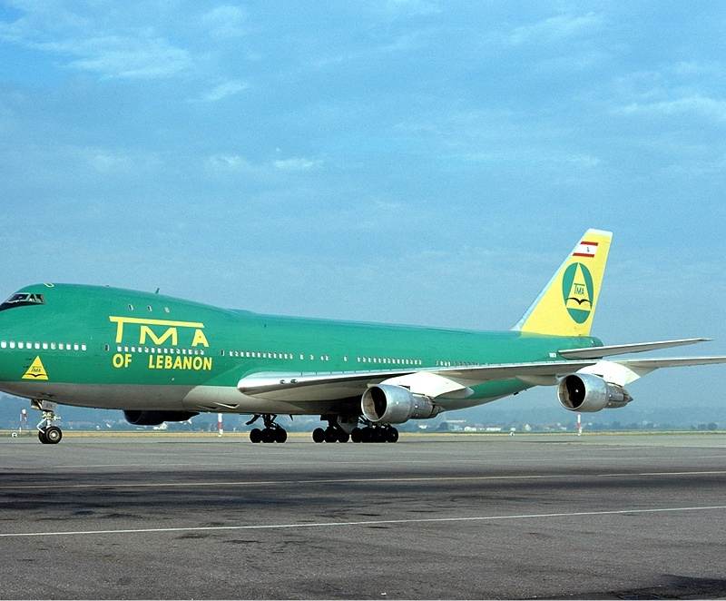 N9676 - Boeing