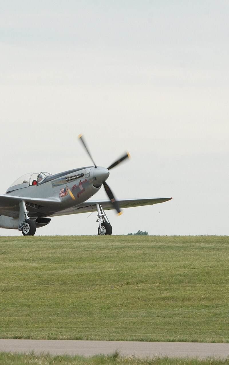 N10607 - Single-engine aircraft