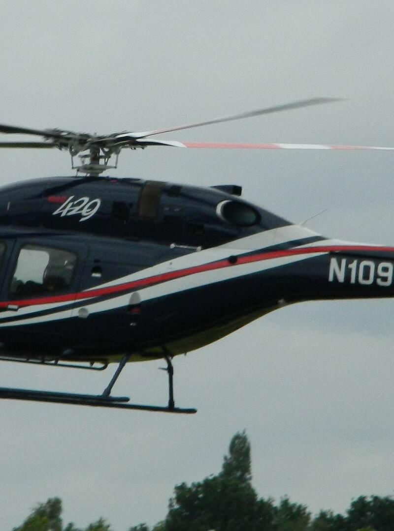 N10984 - Helicopter