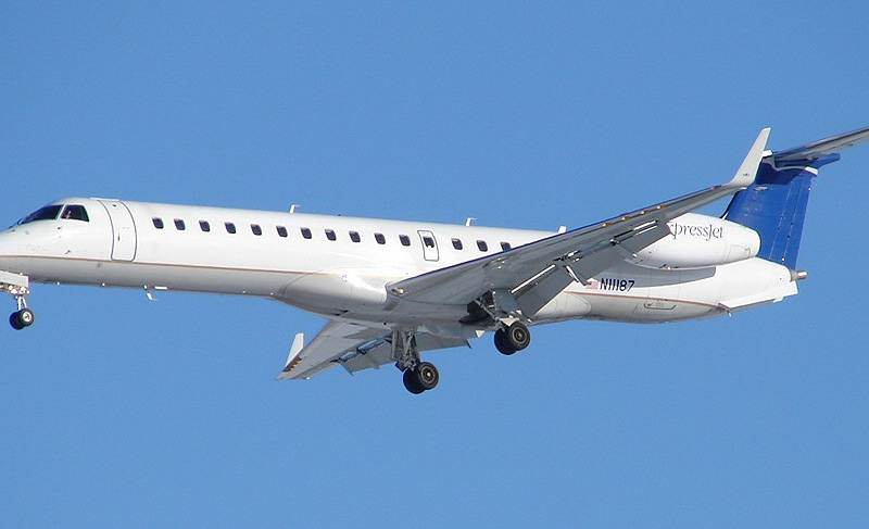 N11187 - Aircraft