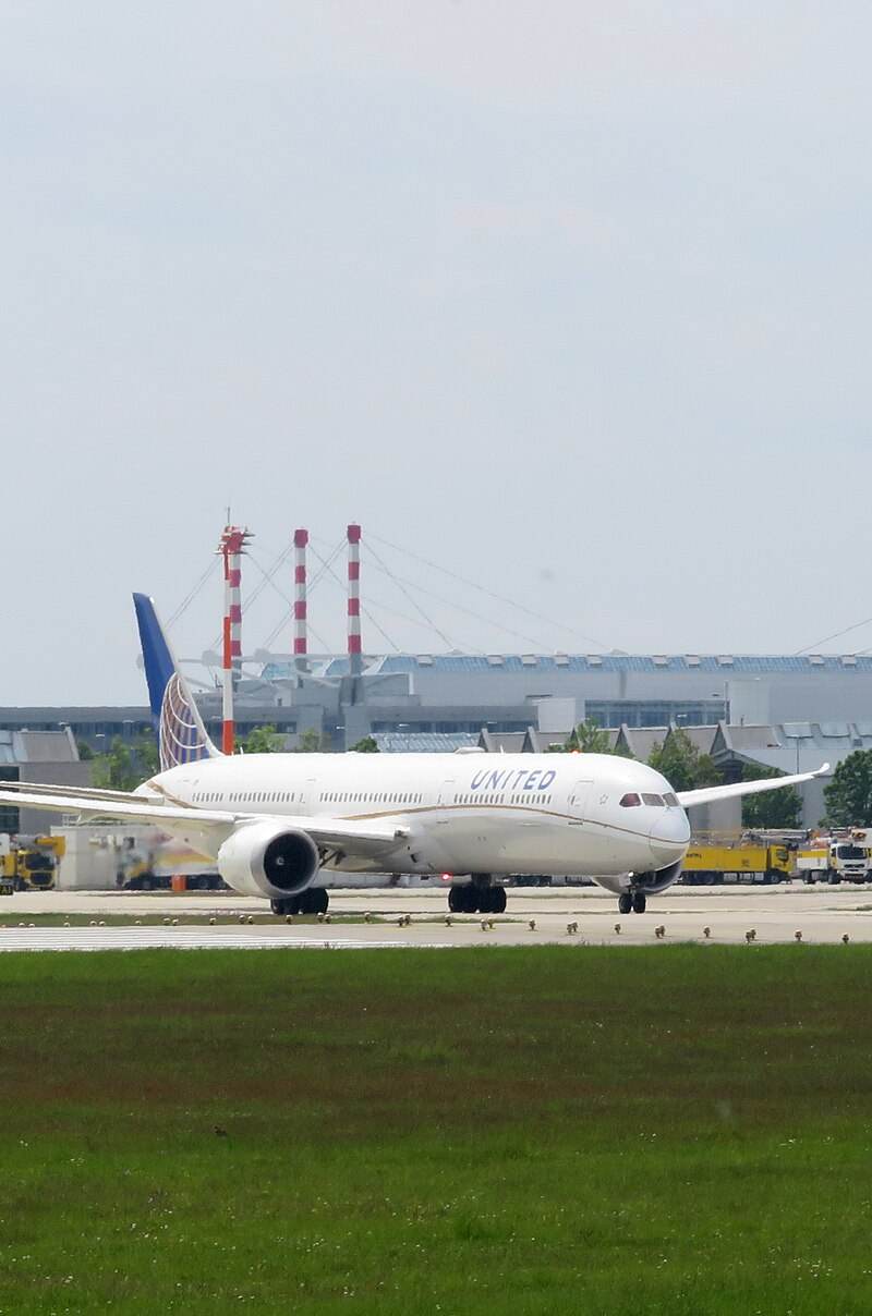 N12005 - Boeing