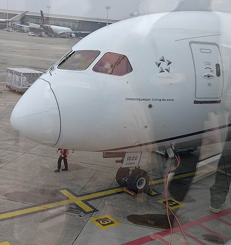 N12020 - Boeing