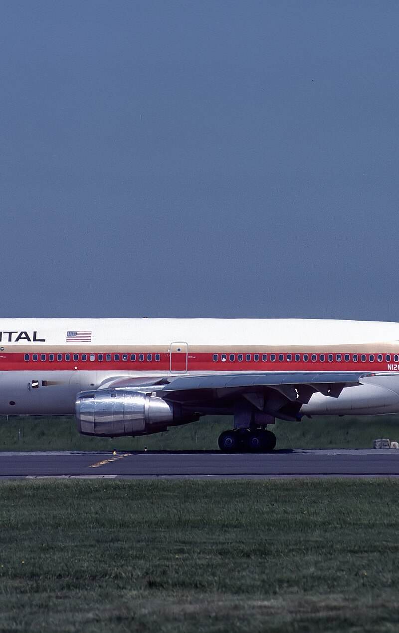 N12061 - Douglas