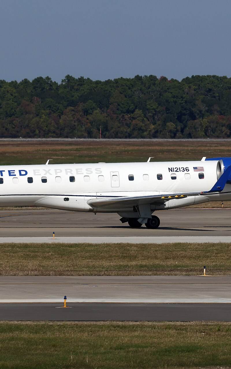 N12136 - Embraer
