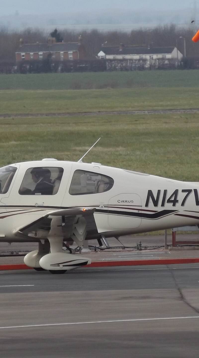 N147VC - Cirrus
