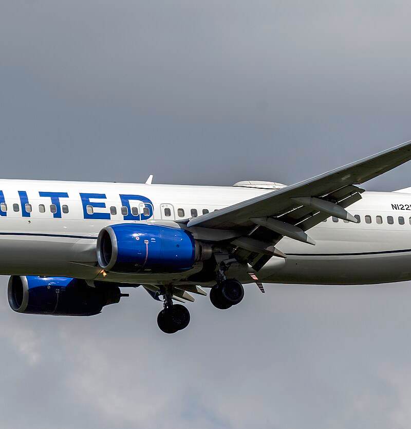 N12216 - Boeing