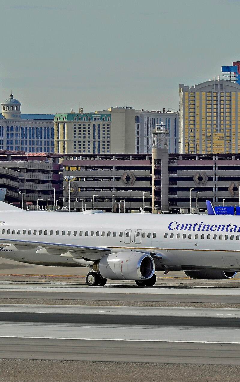 N12221 - Boeing