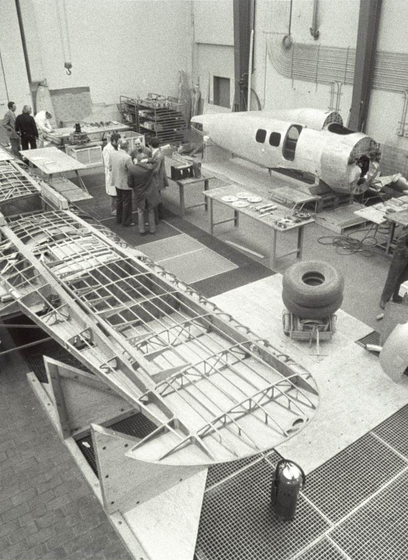 N12222 - Aircraft