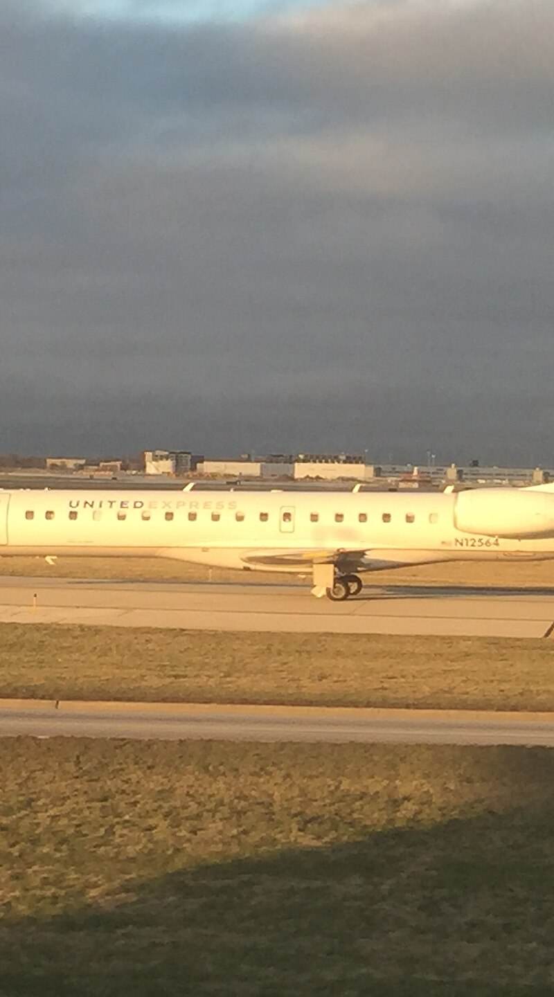 N12564 - Aircraft