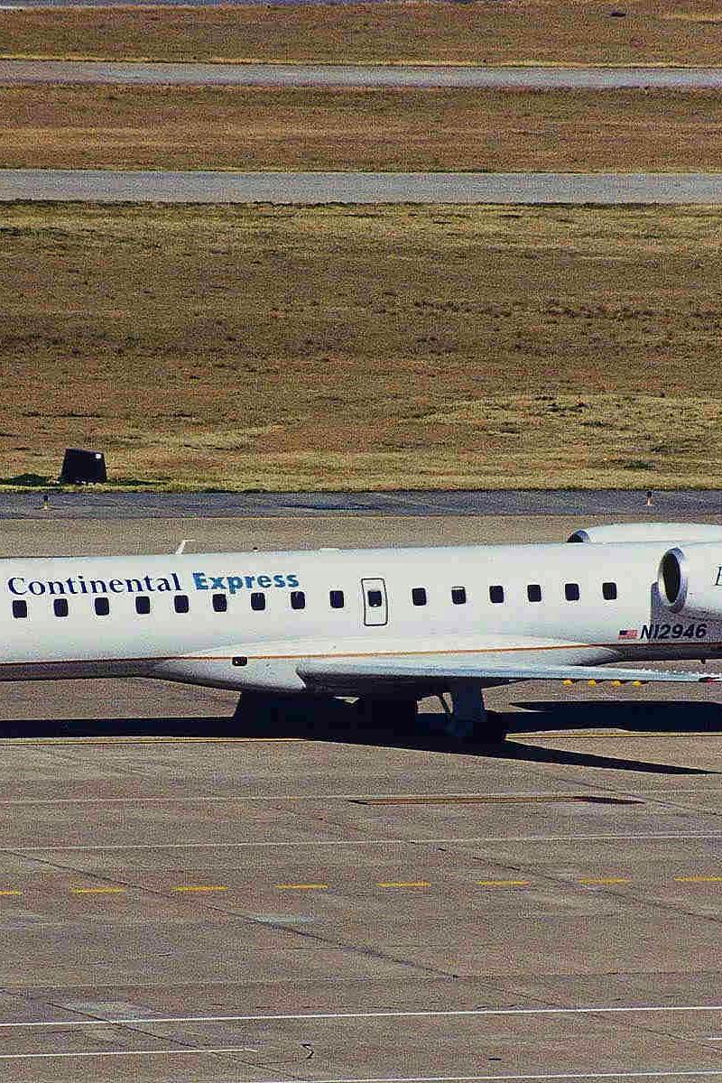 N12946 - Embraer
