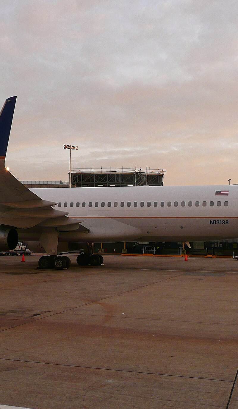 N13138 - Boeing