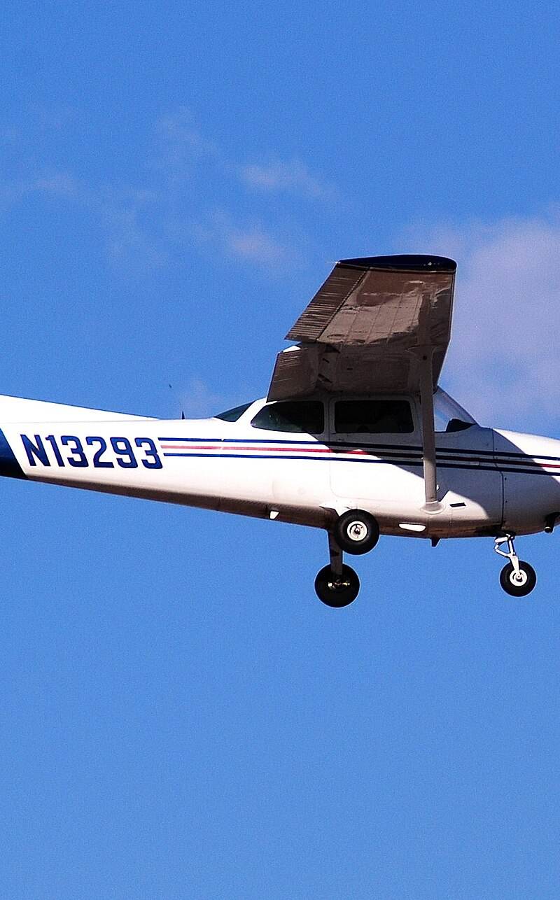 N13293 - Single-engine aircraft