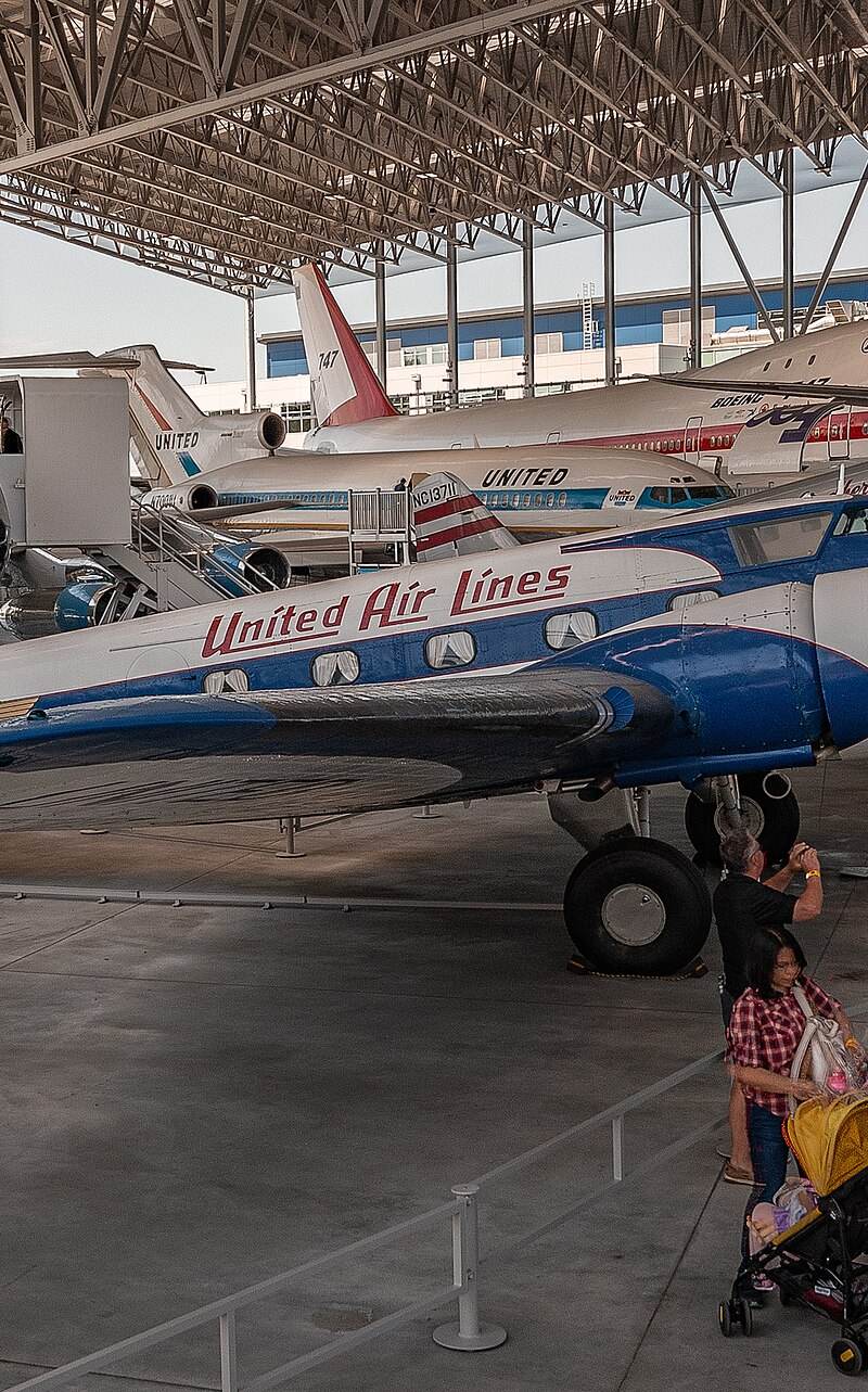 N13347 - Aircraft