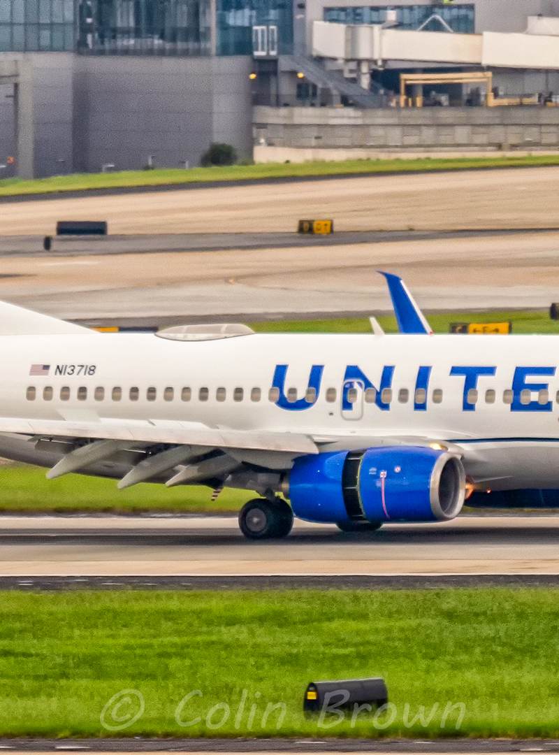 N13718 - Boeing