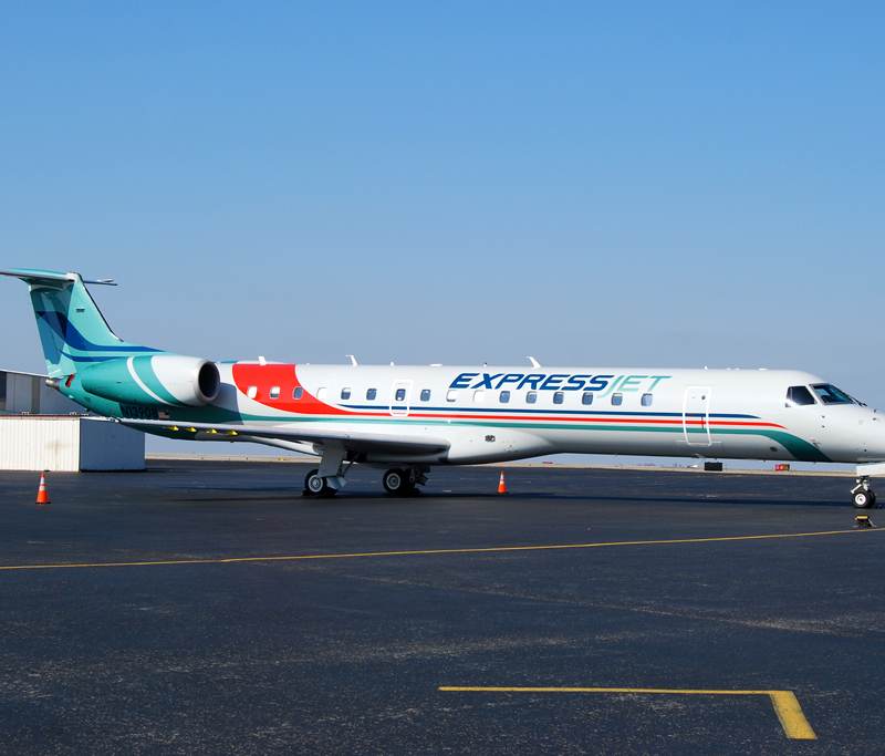N13908 - Aircraft