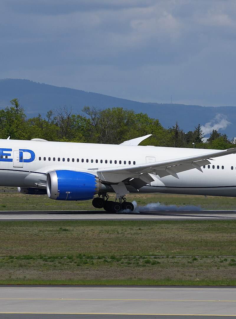 N14011 - Boeing