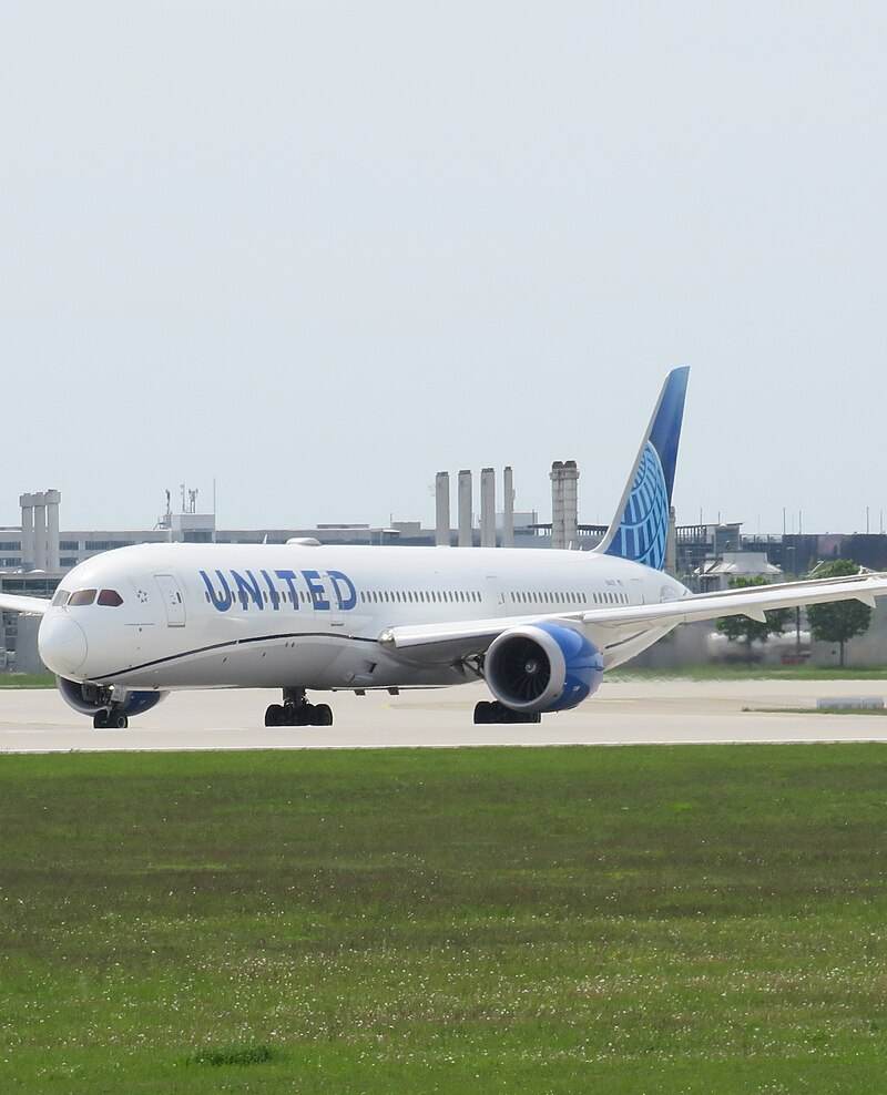 N14011 - Boeing