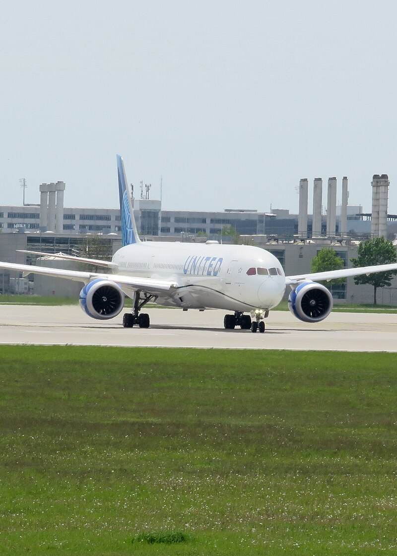 N14011 - Boeing