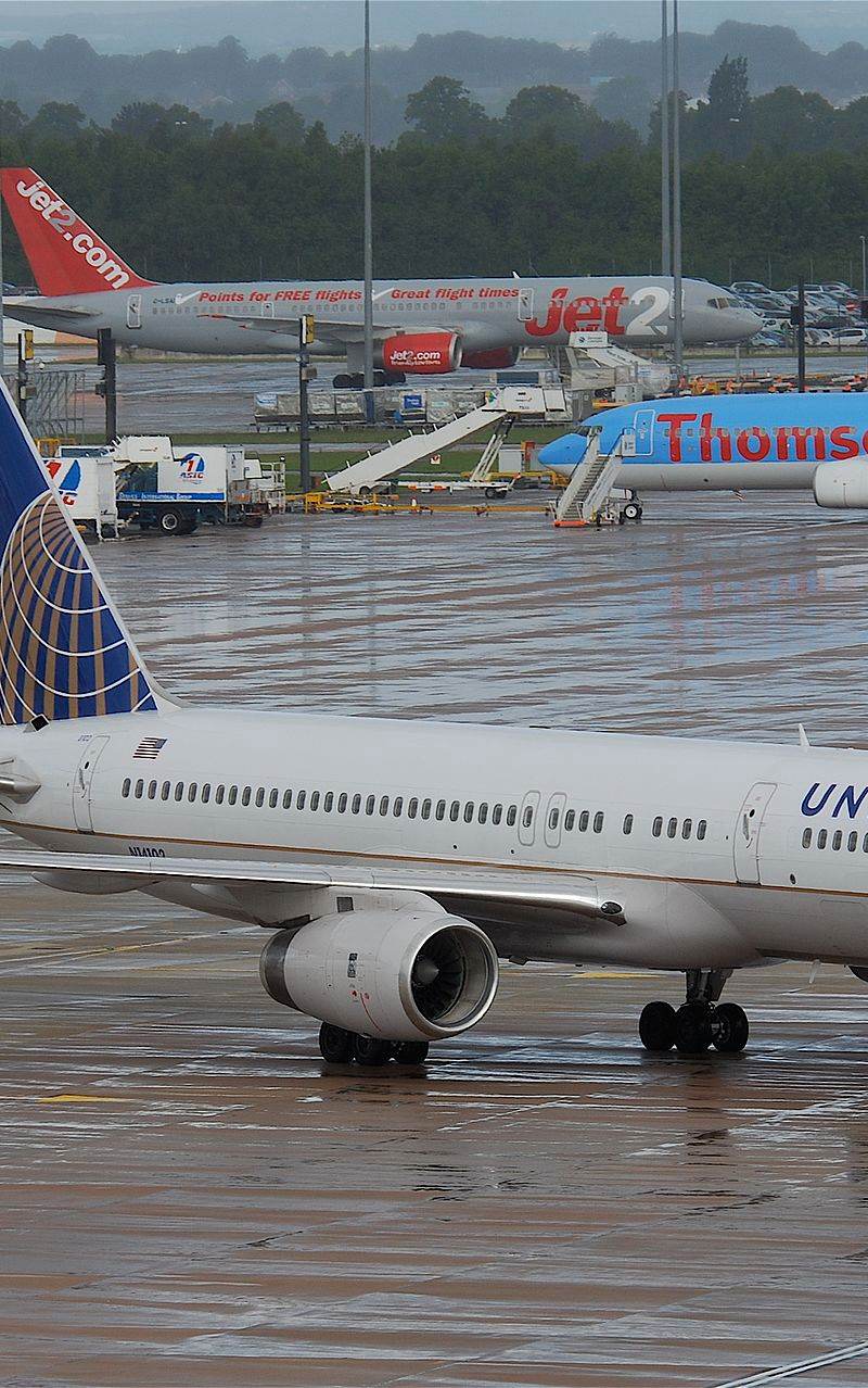 N14102 - Twin-engine aircraft