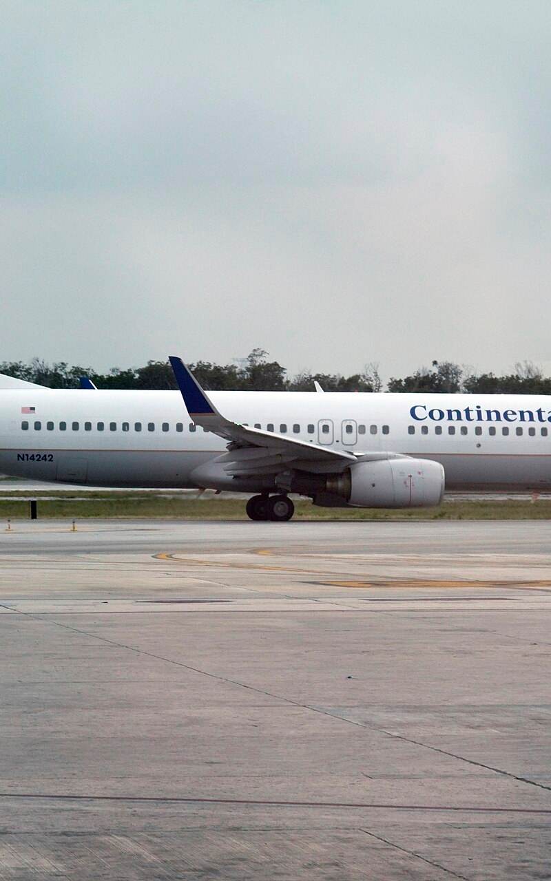 N14242 - Boeing