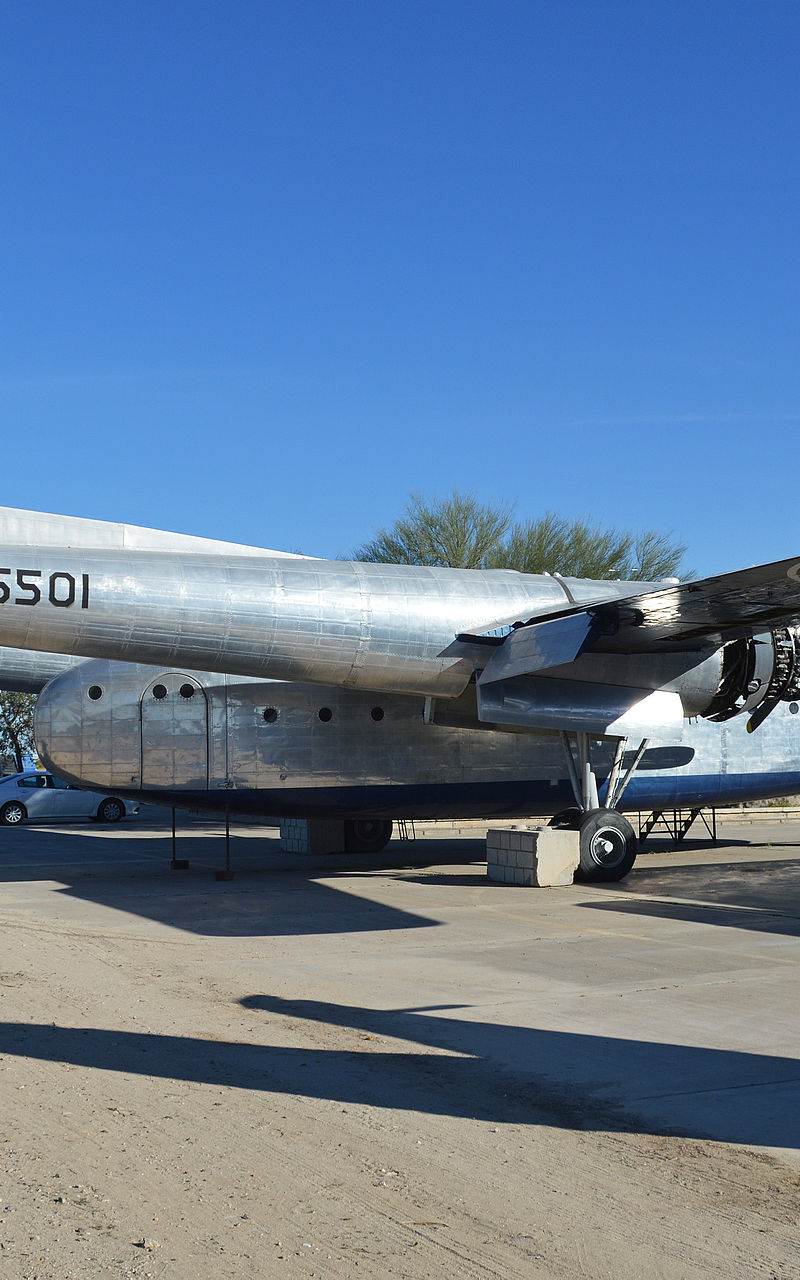 N15501 - Twin-engine aircraft